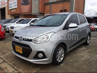 Foto venta Carro usado Hyundai Grand i10 Kappa 1.2 Aut (2015) color Gris precio $26.500