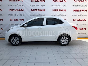 foto Hyundai Grand i10 GL MID usado (2018) color Blanco precio $149,000