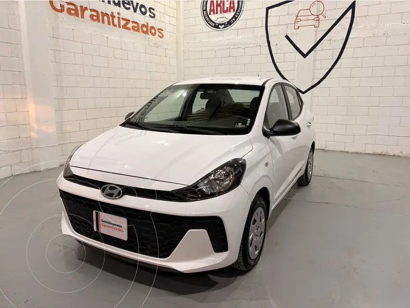 Foto Hyundai Grand i10 GLS usado (2024) color Blanco precio $239,000