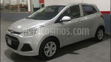 Hyundai Grand i10 GL MID usado (2017) color Plata precio $132,000