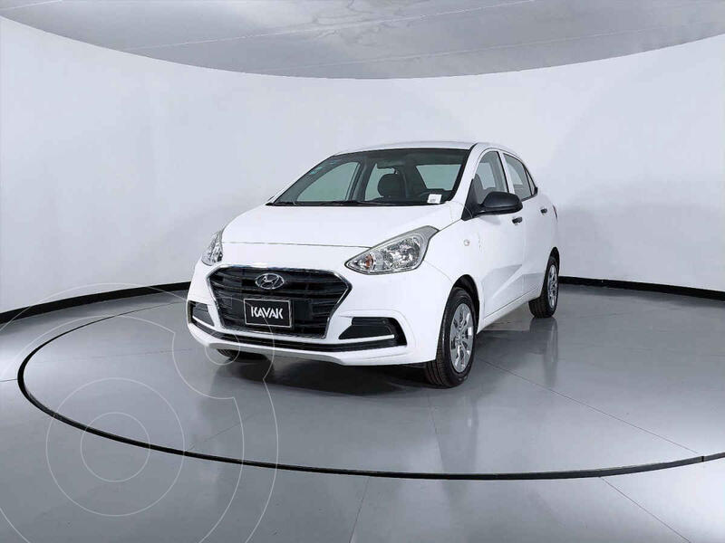 Foto Hyundai Grand i10 GL MID usado (2018) color Blanco precio $199,999