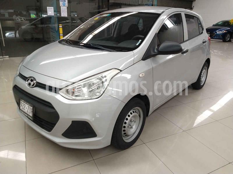 Hyundai Grand i10 GL MID usado (2015) color Plata precio $127,000