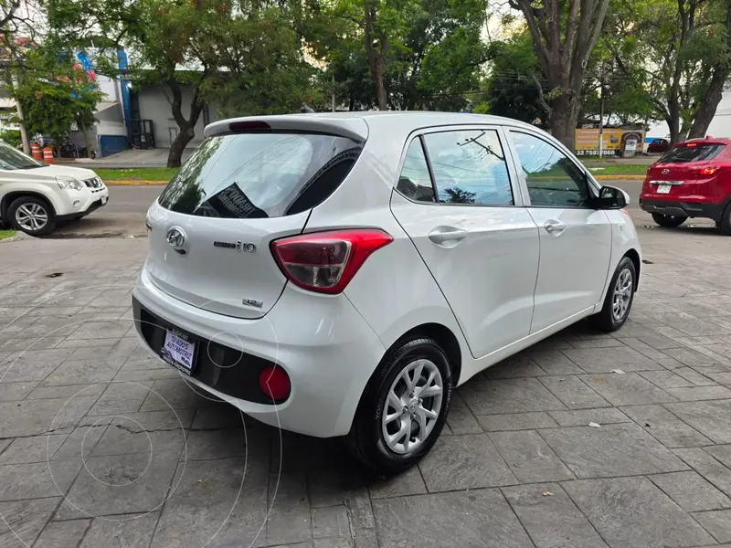 hyundai grand-i10-hatchback
