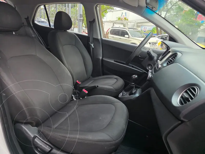 hyundai grand-i10-hatchback