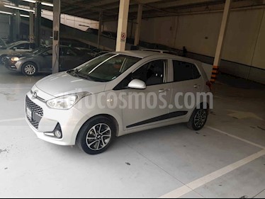 foto Hyundai Grand i10 GLS Aut usado (2018) color Plata precio $179,900