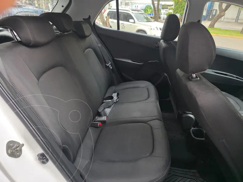 hyundai grand-i10-hatchback