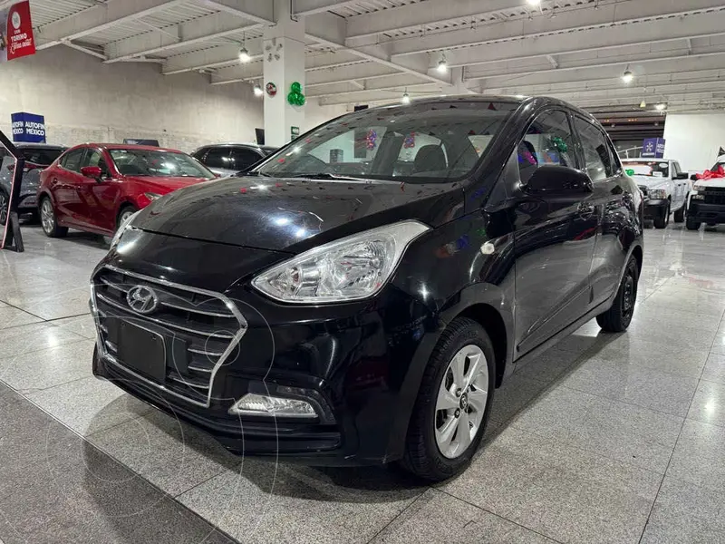 Foto Hyundai Grand i10 GLS Aut usado (2018) color Negro financiado en mensualidades(enganche $47,660 mensualidades desde $3,646)