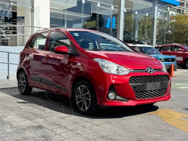 Foto Hyundai Grand i10 GLS Aut usado (2018) color Rojo precio $190,000