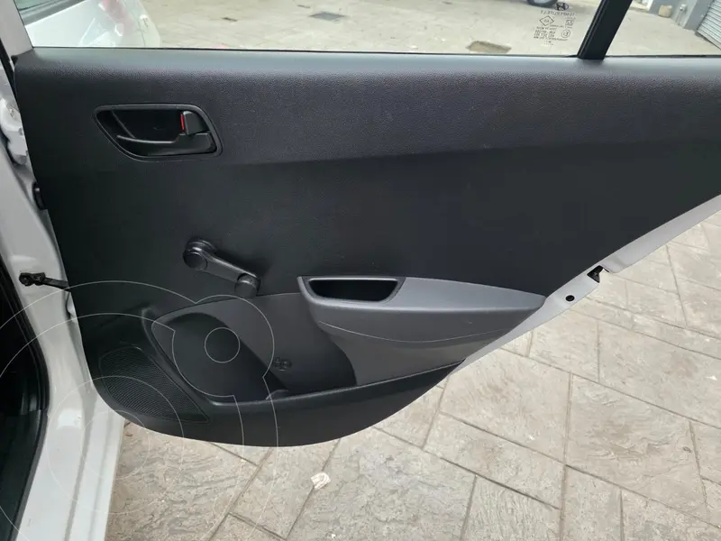 hyundai grand-i10-hatchback