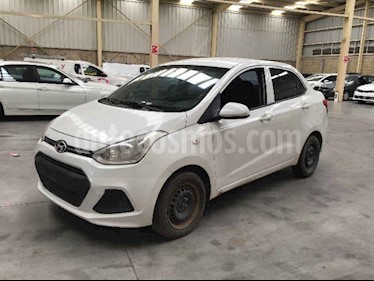 Hyundai Grand i10 4p GL MID L4/1.2 Premium Aut usado (2017) color Blanco precio $52,000
