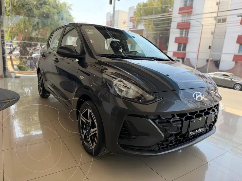 Foto Hyundai Grand i10 GL Mid usado (2025) color Gris financiado en mensualidades(enganche $91,806 mensualidades desde $6,117)