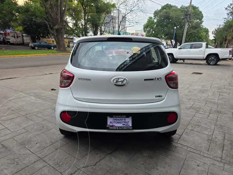 hyundai grand-i10-hatchback