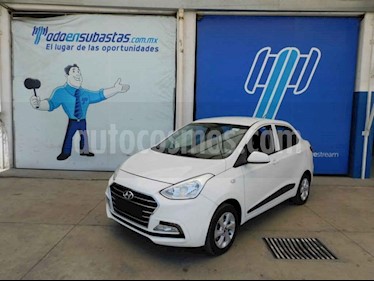foto Hyundai Grand i10 GLS usado (2018) color Blanco precio $70,000