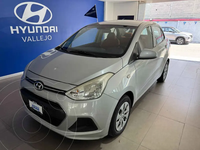 Foto Hyundai Grand i10 GL MID usado (2016) color Plata precio $185,000