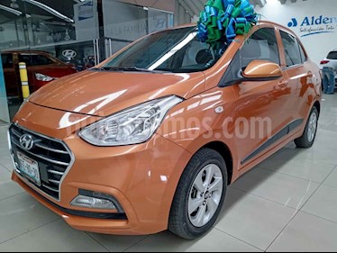foto Hyundai Grand i10 4p GLS L4/1.2 Aut usado (2018) color Naranja precio $190,000