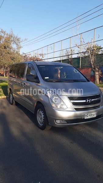 Hyundai H-1 Minibus GL 2.5 Diesel 10S Ac usado (2015) color Gris precio $15.500.000