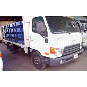 Foto venta carro usado Hyundai H-100 Chasis L4,2.6i,8v S 2 3 (2012) color Blanco precio u$s11.500