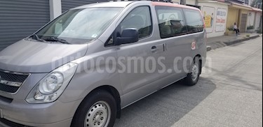 Hyundai H1 2.5L 12 Pas usado (2014) color Plata precio u$s25.000