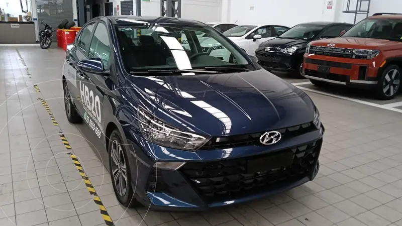 Foto Hyundai HB20 Sedan GL Mid Aut usado (2025) color Azul financiado en mensualidades(enganche $161,223 mensualidades desde $6,783)