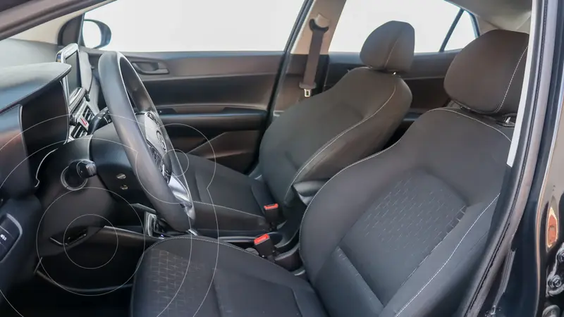 hyundai hb20-hatchback