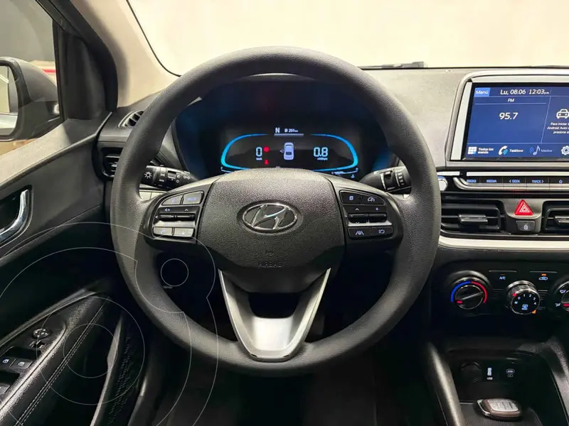 hyundai hb20-hatchback