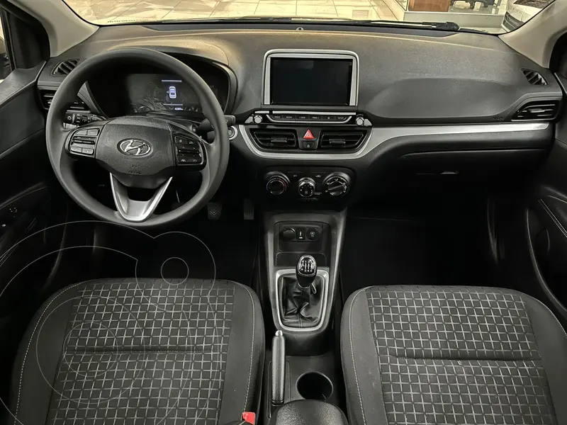 hyundai hb20-hatchback