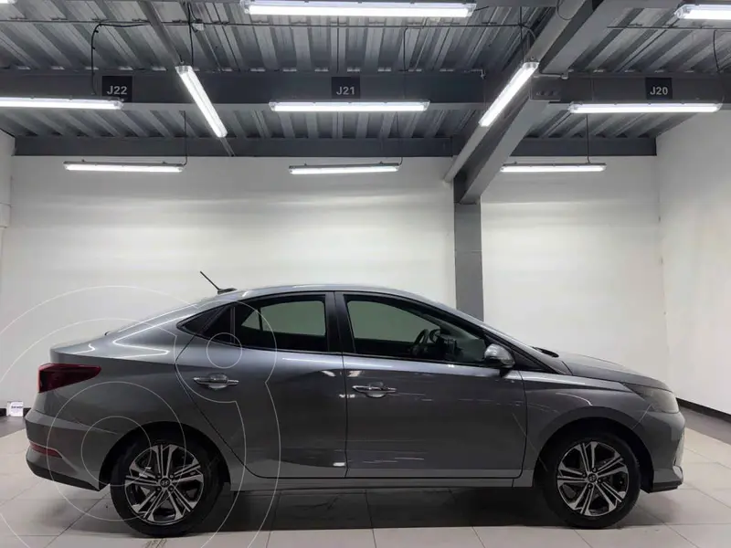 hyundai hb20-hatchback
