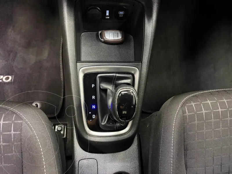 hyundai hb20-hatchback