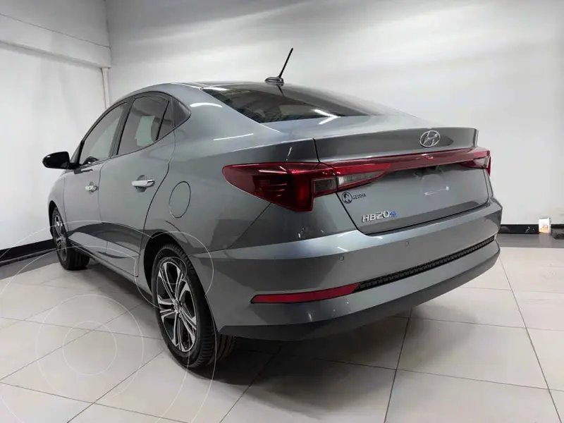 hyundai hb20-hatchback