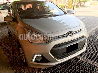 Foto venta Auto usado Hyundai i10 Sedan GLS (2016) color Gris precio $144,990
