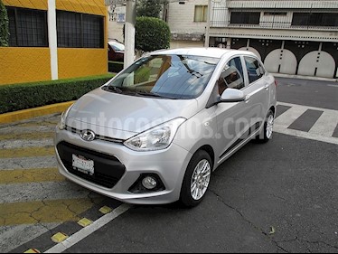 Foto venta Auto usado Hyundai i10 Sedan GLS (2015) color Gris precio $129,900