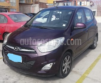 foto Hyundai i10 1.1 GLS Plus Ac usado (2013) color Azul precio $3.500.000