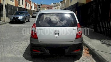 Foto venta Auto usado Hyundai i10 1.2 Ac (2013) color Gris precio u$s3.800
