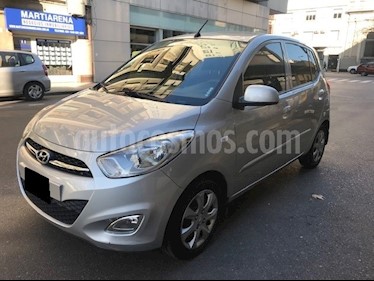 foto Hyundai i10 GLS Aut usado (2013) color Plata precio $365.000