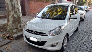 Hyundai i10 GLS Aut usado (2013) color Blanco precio $345.000