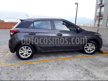 foto Hyundai i20 Active 1.4L usado (2017) color Gris precio $45.000.000