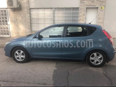 foto Hyundai i30 1.6 GLS Full Seguridad usado (2008) color Celeste precio $300.000