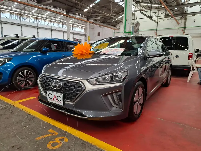 Foto Hyundai Ioniq GLS Premium usado (2020) color Gris financiado en mensualidades(enganche $71,000 mensualidades desde $6,400)