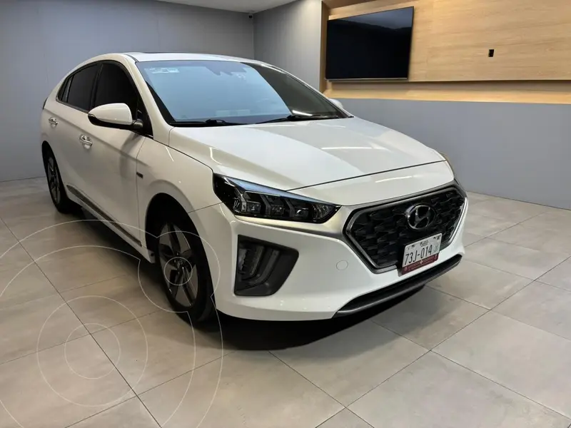 Foto Hyundai Ioniq Limited usado (2021) color Blanco financiado en mensualidades(enganche $156,750 mensualidades desde $6,595)