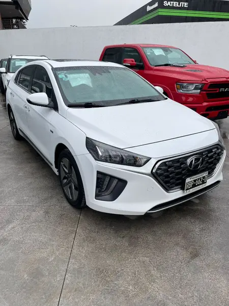 Foto Hyundai Ioniq Limited usado (2020) color Blanco financiado en mensualidades(enganche $131,670 mensualidades desde $5,657)