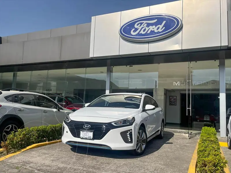 Foto Hyundai Ioniq Limited usado (2019) color Blanco precio $310,000