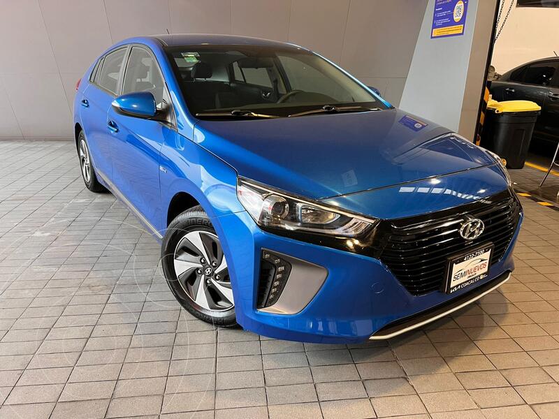 Foto Hyundai Ioniq GLS Premium usado (2018) color Azul precio $389,800