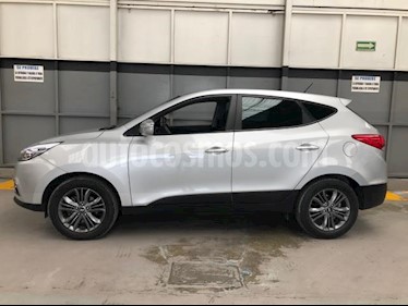 foto Hyundai ix 35 5P GLS PREMIUM L4/2.0 AUT usado (2015) color Plata precio $199,000