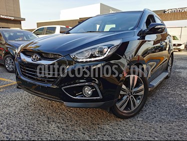 Hyundai ix 35 Limited Aut usado (2015) color Negro precio $225,000