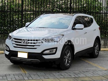 foto Hyundai Santa Fe 2.4 4x2 Aut usado (2015) color Blanco precio $44.000.000