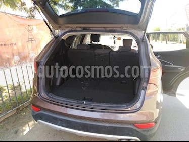 Foto Hyundai Santa Fe 2.4L GLS 4x2 usado (2016) color Gris precio $12.800.000