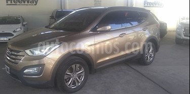 Hyundai Santa Fe GL 2.4 4x2 7 Asientos usado (2013) color Beige precio $1.600.000