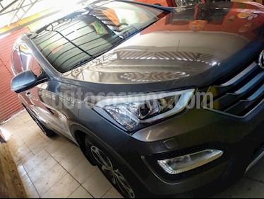 Hyundai Santa Fe 2.4 GLS 4x4 Aut usado (2015) color Gris precio $9.500.000