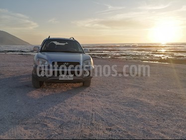 Hyundai Santa Fe 2.0 GL CRDi 4x2 usado (2004) color Gris precio $4.000.000