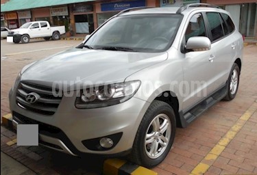foto Hyundai Santa Fe 2.4 4x2 7 Pas. usado (2012) color Plata precio $33.000.000